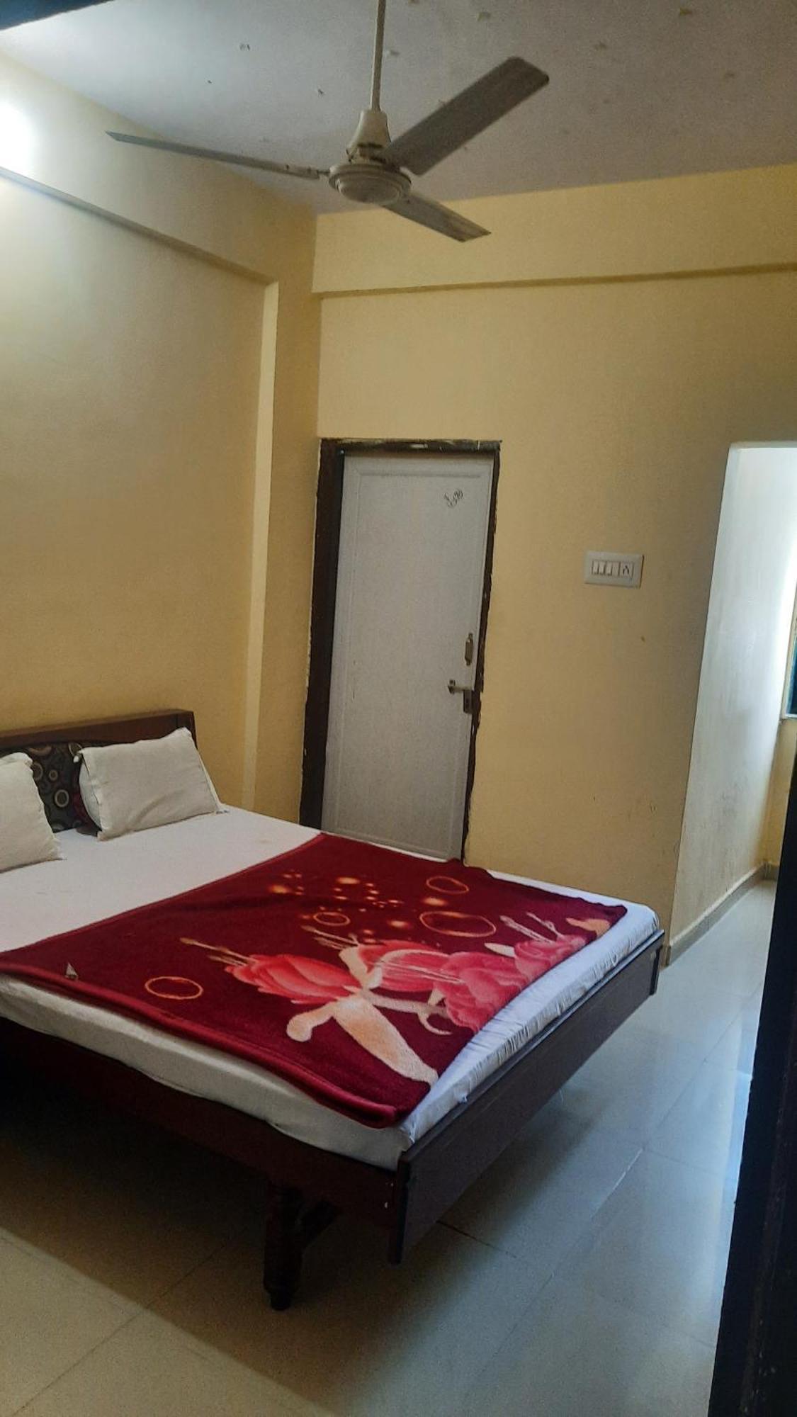 Hotel Rajtilak Guest House Vadali Exterior photo